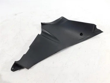Plastik wypeŁnienie owiewka suzuki gsx-r 125 18-21 94481-23ko