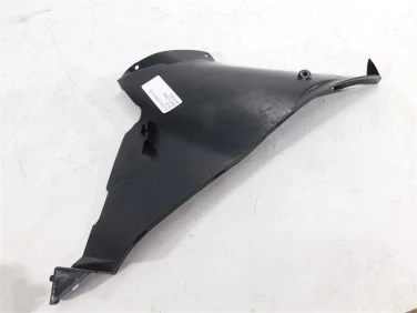 Plastik wypeŁnienie owiewka suzuki gsx-r 125 18-21 94471-23k0