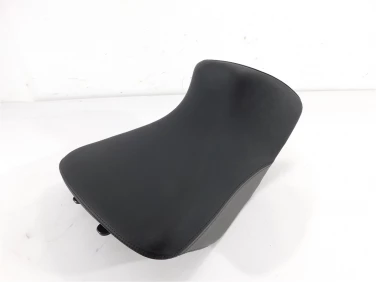 Siedzenie kanapa fotel triumph trophy 1215 se 12-17 u-10 2305020