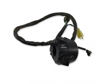 PRZEŁĄCZNIK LEWY PRZÓD HONDA VT 125 SHADOW 99-06 U-11 35020KGB610