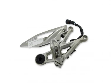 SET PODNÓŻEK PRAWY PRZÓD TRIUMPH STREET TRIPLE 765 R 17-19 U-11 T2081464