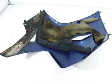 Owiewka bok boczna prawa triumph sprint 1050 gt 10-16 u-11 t2303893jd