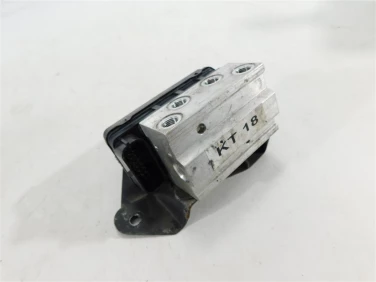 Pompa hamulcowa abs husqvarna svartpilen 401 20-22 u-11 28142031000