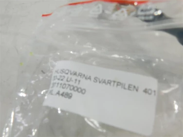 PŁug plastik owiewka husqvarna svartpilen 401 20-22 u-11 3711070000
