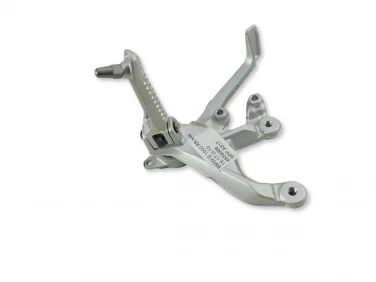 SET PODNÓŻEK PRAWY PRZÓD BMW S 1000 RR K46 15-17 U-10 8559066