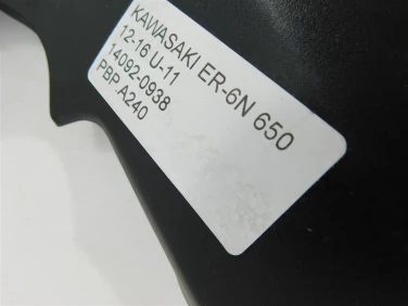 Pokrywa bok boczna prawa kawasaki er-6n 650 12-16 u-11 14092-0938