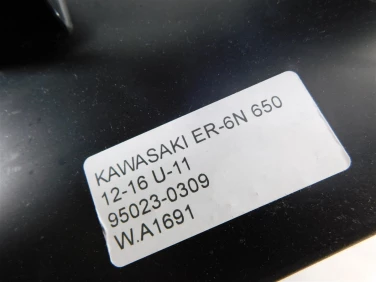 Plastik wypeŁnienie owiewka kawasaki er-6n 650 12-16 u-11 95023-0309