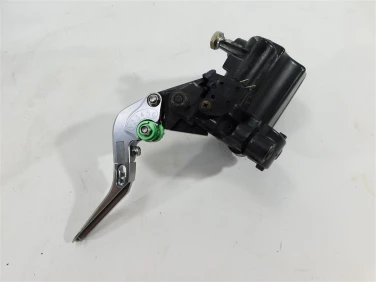 Pompa hamulcowa przÓd kawasaki z 750 04-06 u-11 430150011