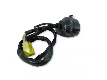 PRZEŁĄCZNIK LEWY PRZÓD SUZUKI SV 650 99-02 U-11 3740026E11