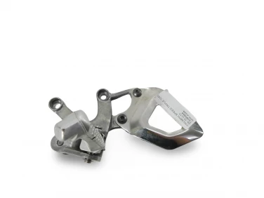 SET PODNÓŻEK PRAWY PRZÓD TRIUMPH SPEED TRIPLE 1050 05-10 U-11 T2080894
