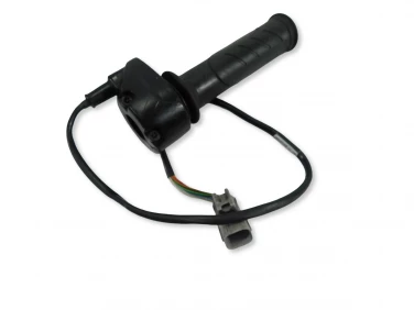 MANETKA ROLGAZ PRZÓD DUCATI MONSTER 1200S 13-17 U-11 66020051H