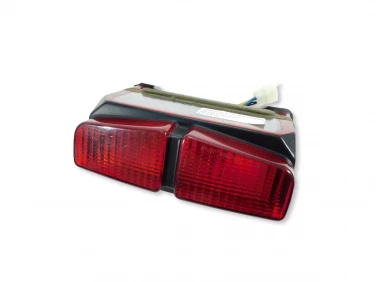 LAMPA TYŁ TYLNA YAMAHA FZS 600 FAZER 02-03 U-11 5RT847100000