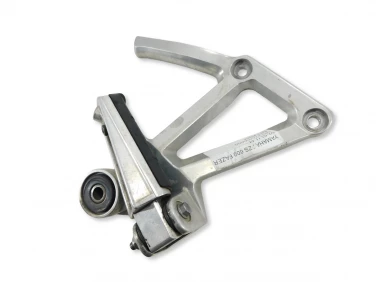SET PODNÓŻEK PRAWY TYŁ YAMAHA FZS 600 FAZER 02-03 U-11 5RT274400000