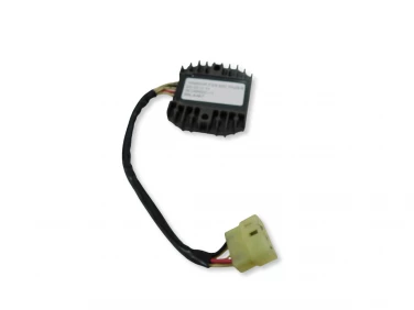 REGULATOR NAPIĘCIA YAMAHA FZS 600 FAZER 02-03 U-11 SCH650C-11