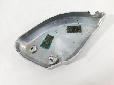 Pokrywa bok boczna prawa suzuki gsf 1200 bandit 96-00 u-11 13920-26e0