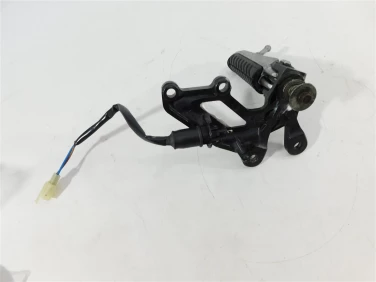 Set podnÓŻek prawy przÓd kawasaki zzr 1400 ninja 07-11 u-11 35063023511e