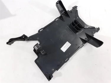 PŁug plastik owiewka honda sh 125 21-22 u-11 64340-k1n-v000