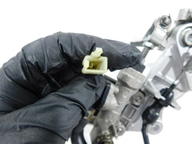 Set podnÓŻek prawy przÓd suzuki tl 1000 98-03 u-11 4351102f00