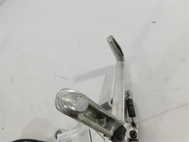 Set podnÓŻek prawy przÓd suzuki tl 1000 98-03 u-11 4351102f00