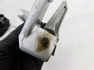 Set podnÓŻek prawy tyŁ suzuki tl 1000 98-03 u-11 4360002f00