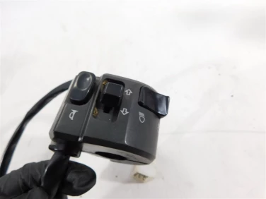 PrzeŁĄcznik lewy przÓd ktm super duke 990 07-13 u-11 61011070000