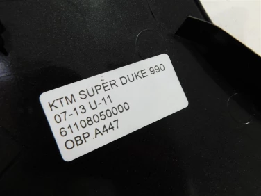 Owiewka bok boczna prawa ktm super duke 990 07-13 u-11 61108050000
