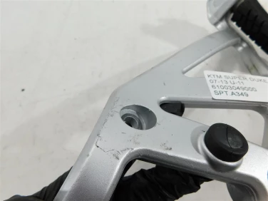 Set podnÓŻek prawy tyŁ ktm super duke 990 07-13 u-11 61003049000