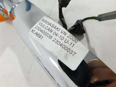 Kierunek kierunkowskaz kawasaki vn 2000 vulcan 04-10 u-11 230400036 230400037