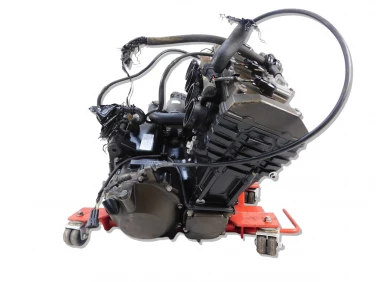 SILNIK ENGINE KAWASAKI Z 750 2006 ZR750JE 38261KM