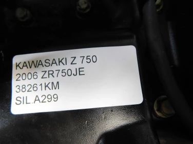 Silnik engine kawasaki z 750 2006 zr750je 38261km