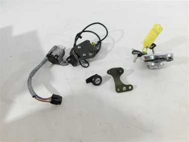 Zamek stacyjka kluczyk kawasaki vn 2000 vulcan 04-10 u-11 270455212