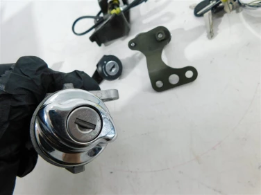 Zamek stacyjka kluczyk kawasaki vn 2000 vulcan 04-10 u-11 270455212