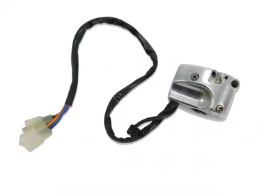 PRZEŁĄCZNIK PRAWY PRZÓD YAMAHA BT 1100 BULLDOG 01-06 U-11 5JNH39630000