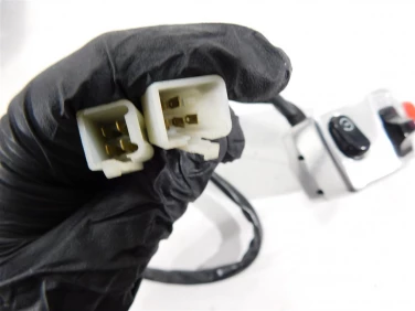 PrzeŁĄcznik prawy przÓd yamaha bt 1100 bulldog 01-06 u-11 5jnh39630000