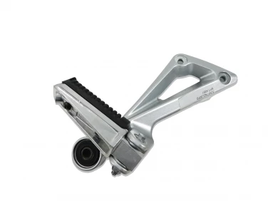 SET PODNÓŻEK PRAWY TYŁ YAMAHA BT 1100 BULLDOG 01-06 U-11 5JNF742L00P2