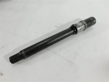 OŚ koŁa przÓd przednia yamaha bt 1100 bulldog 01-06 u-11 4xv251811000