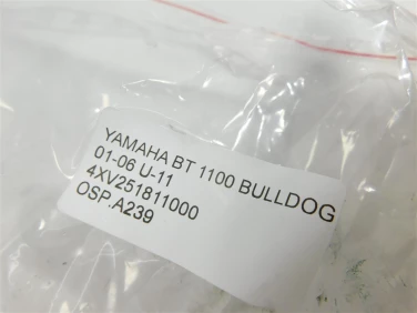 OŚ koŁa przÓd przednia yamaha bt 1100 bulldog 01-06 u-11 4xv251811000