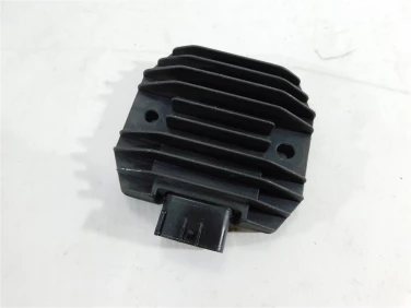 Regulator napiĘcia yamaha bt 1100 bulldog 01-06 u-11 sh650d-11