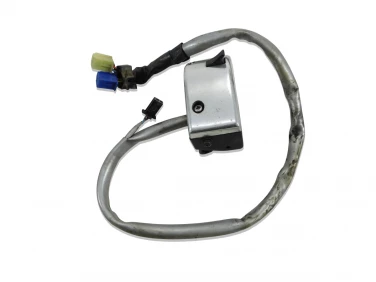 PRZEŁĄCZNIK LEWY PRZÓD YAMAHA XVS 1100 DRAG STAR CLASSIC 98-06 U-11 SEL839720000