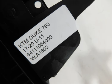 Plastik wypeŁnienie owiewka ktm duke 790 17-20 u-11 64111054000