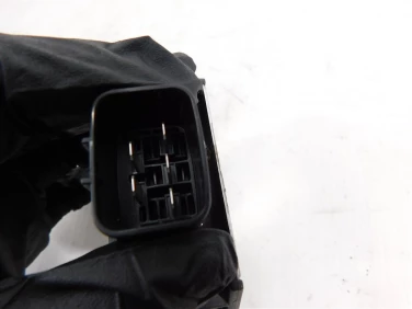 Regulator napiĘcia ktm duke 790 17-20 u-11 fh022aa