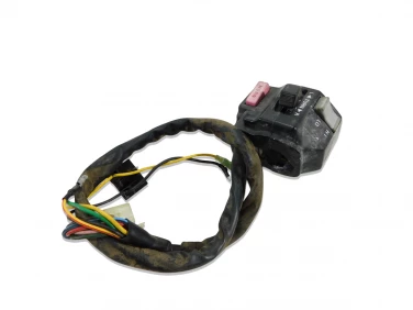 PRZEŁĄCZNIK LEWY PRZÓD YAMAHA XV 535 VIRAGO 87-03 U-11 4YH839720000