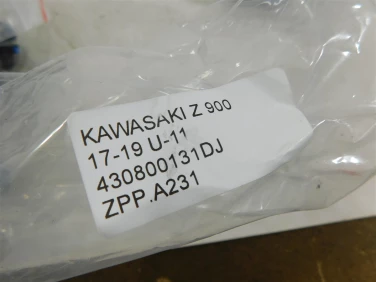 Zacisk hamulec przÓd prawy kawasaki z 900 17-19 u-11 430800131dj