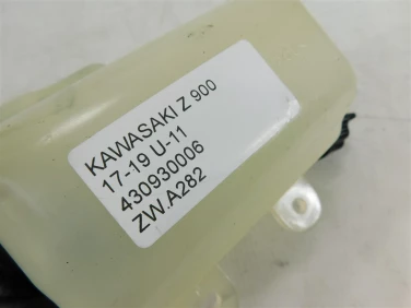 Zbiorniczek wody pŁynu kawasaki z 900 17-19 u-11 430930006