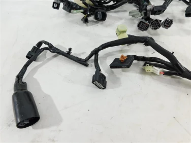 Instalacja elektryczna wiĄzka kawasaki z 900 17-19 u-11 26031-2351