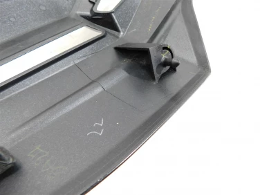 PŁug plastik owiewka kawasaki z 900 17-19 u-11 55028-0609