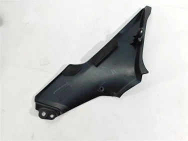 Plastik wypeŁnienie owiewka kawasaki z 900 17-19 u-11 36001-0685