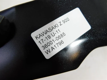 Plastik wypeŁnienie owiewka kawasaki z 900 17-19 u-11 36001-0685