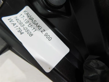 Plastik wypeŁnienie owiewka kawasaki z 900 17-19 u-11 14093-0508