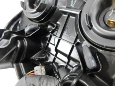 Lampa reflektor przÓd kawasaki z 900 17-19 u-11 230070210